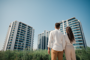appartement-moderne-couple-verdure
